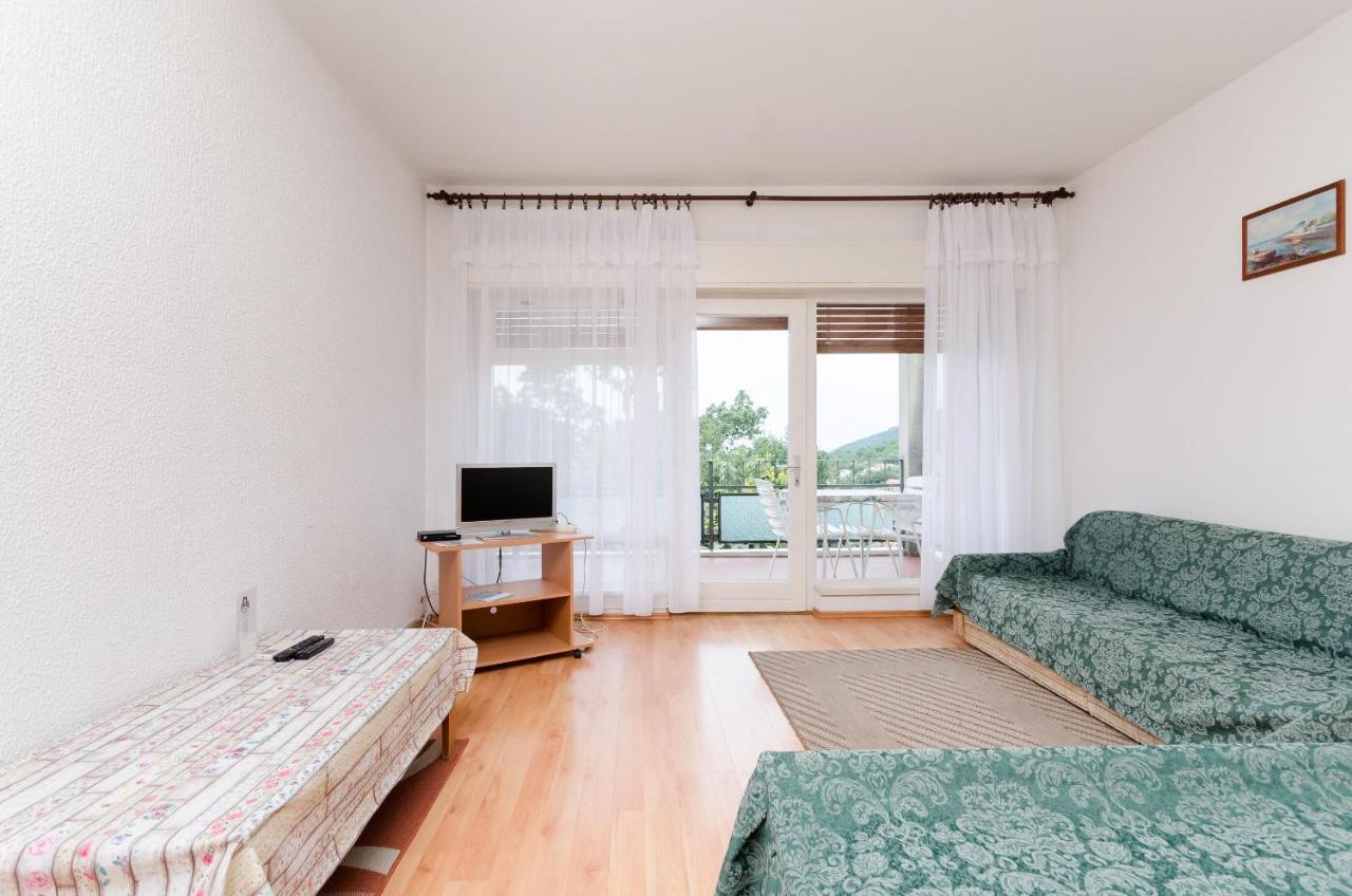 Apartments Mladen Jelica Ičići Exterior foto